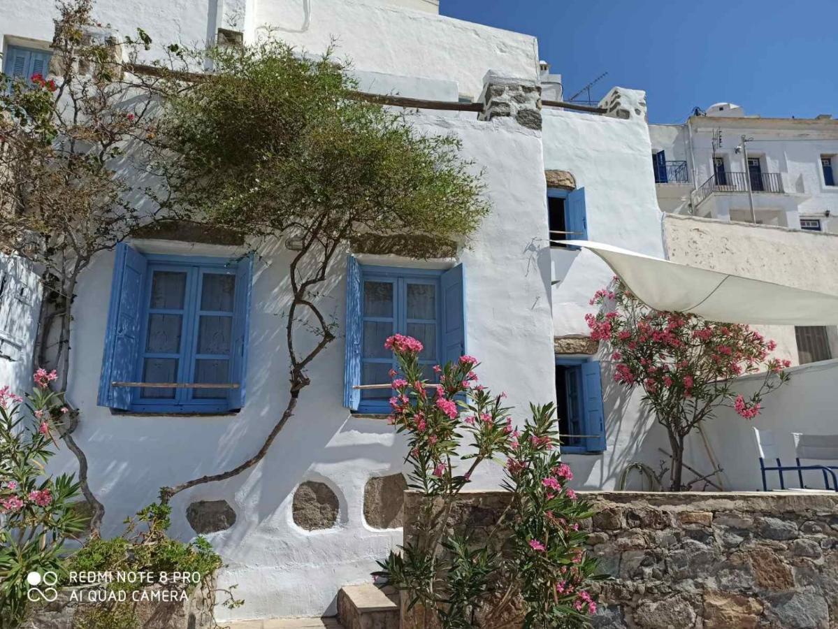 Вилла Traditional Stone House With Breathtaking View Serifos Town Экстерьер фото