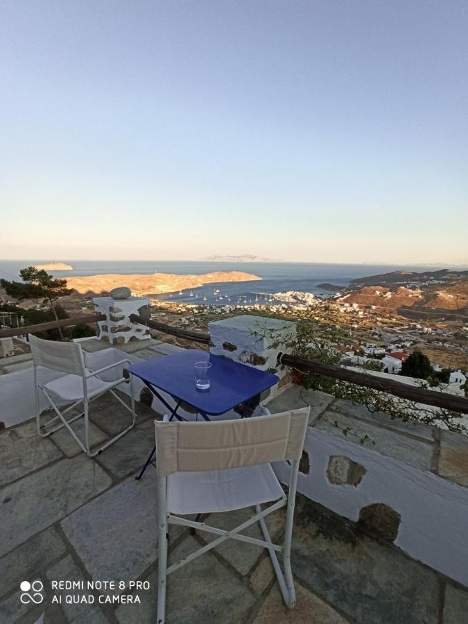 Вилла Traditional Stone House With Breathtaking View Serifos Town Экстерьер фото